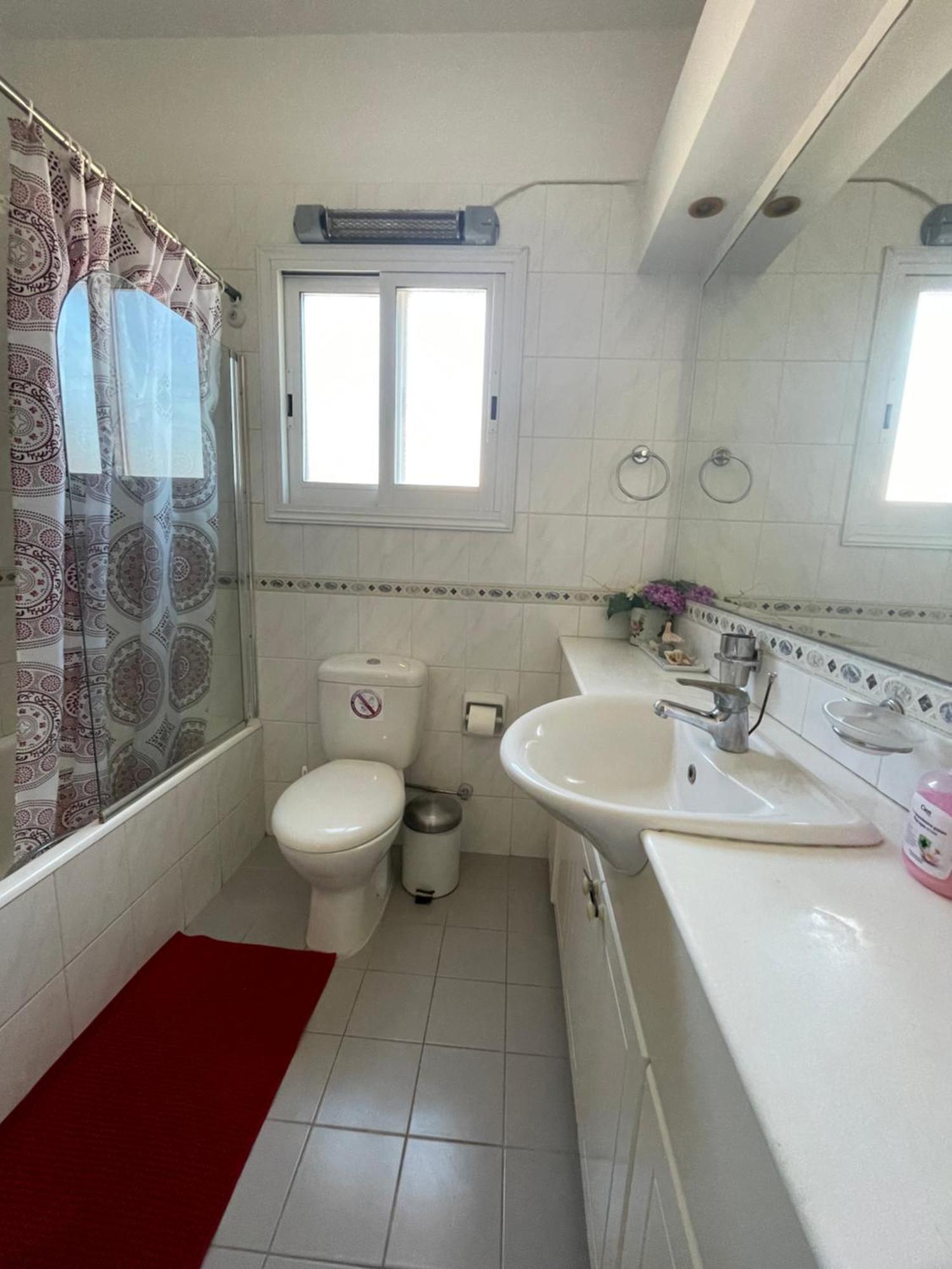 Limnaria Gardens Two Bedroom Apartment With Balcony Пафос Екстериор снимка